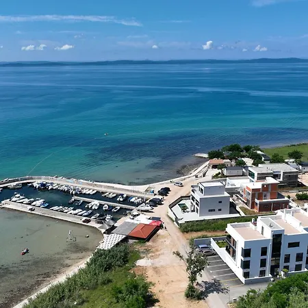 Apartman Hugo In I Sea In 50m Privlaka