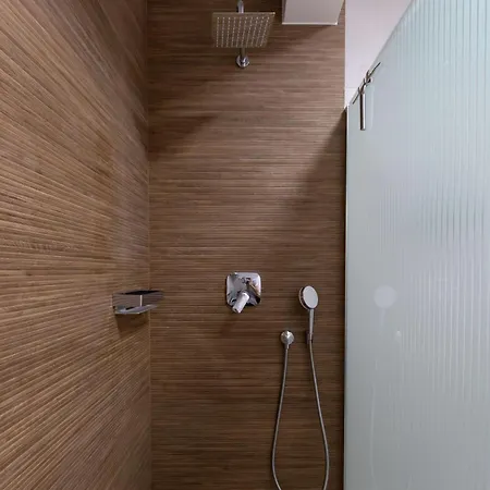 Hugo In I Sea In 50m Apartman *