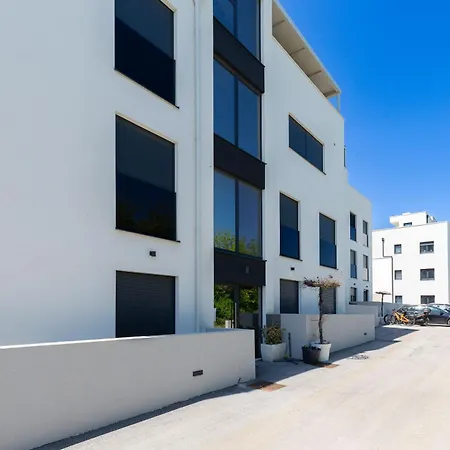 Apartman Hugo In I Sea In 50m *