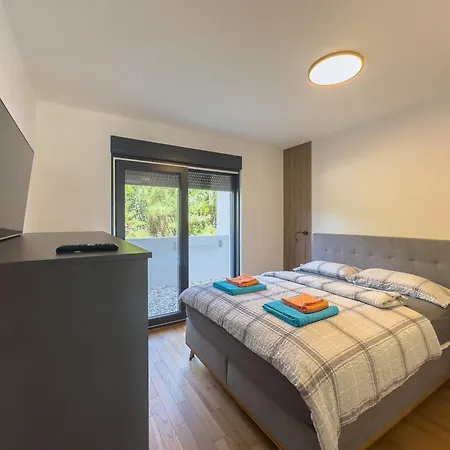 Lägenhet Hugo In I Sea In 50m Privlaka (Zadar)